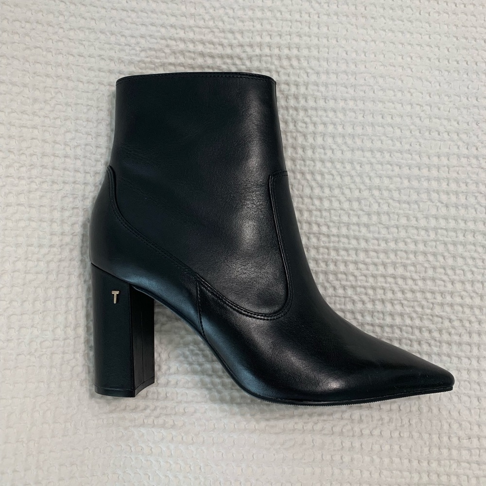 Ted Baker Black Leather Pointed Toe Block Heel Ankle Boots - Picture 2 of 14